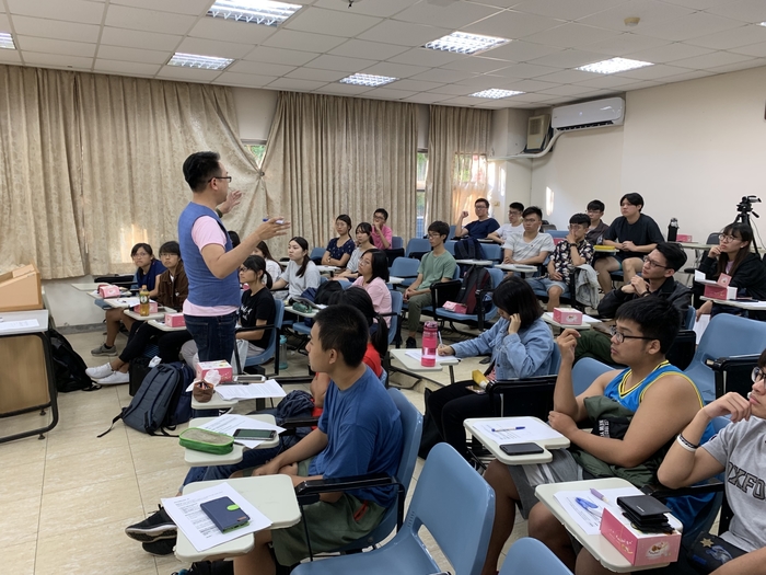 【自學園講座】2019年5月15日(三)管你寫什麼/Mind Your Writing圖片